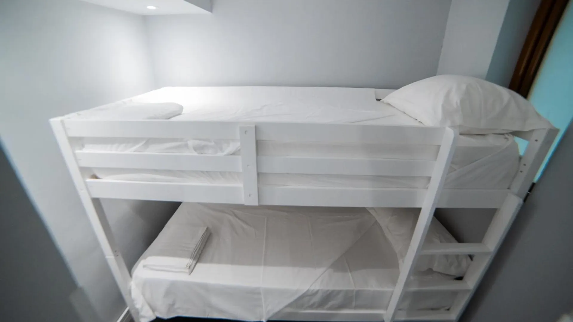 Luxury Apartment Square 21 ティラナ